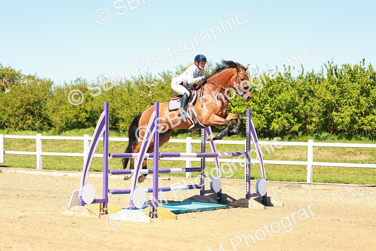 SBM_001106 - Class 4 - Senior Newcomers 1.10m
