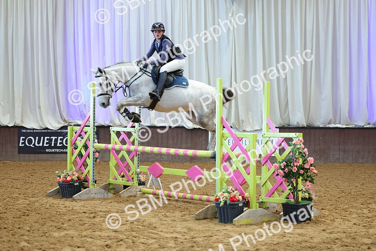 SBM_005554 - Class 22 - Bliss of London Novice Winter Championship Qualifier 90cm