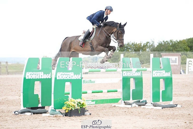 250801-113605-04953 - Cls 14 Snr Fox 1st Rnd