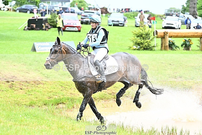 240526-144900-24209 - 513-WELLAN_GRAFFITI-Molly_Evans