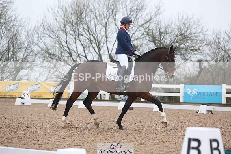 240217A-111018-01721 - 207-Charlotte.Dicker-Time.to.Fly.II