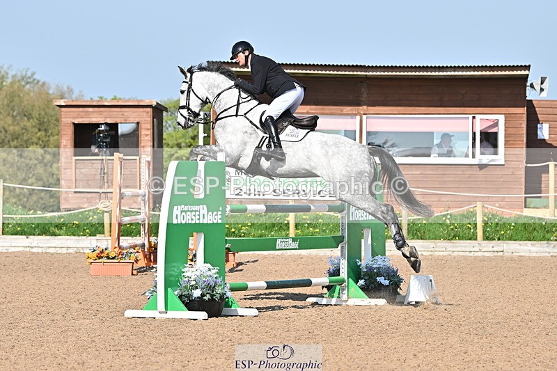 240509A-092557-00552 - Cls 8 Foxhunter