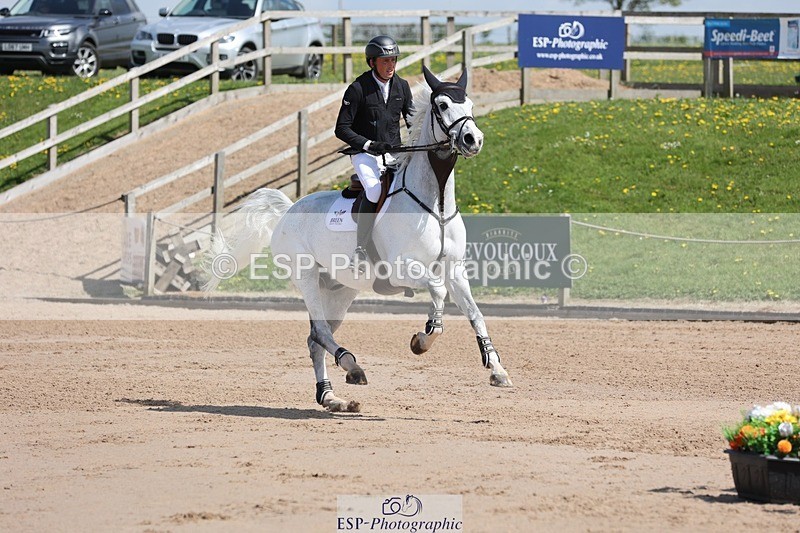 250427-125408-16832 - Cls 12 - 2 Star Big Tour L Ranking GP start to break