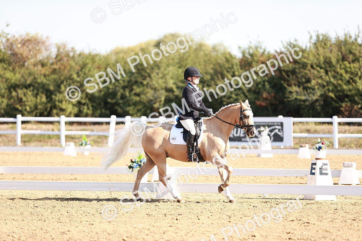 SBM_004349 - Class 12 - Novice 5 - 9.07-10.10