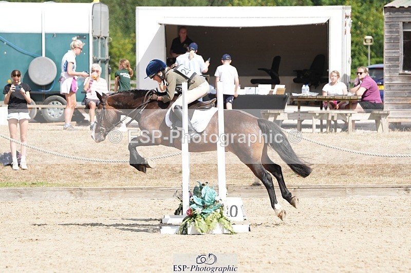 250821A-111813-15079 - WC Round 2 11.00 to 12.00