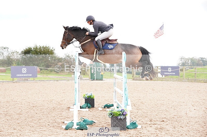 241004A-145618-00846 - Fri 04 Snr Fox & 1.20m Open