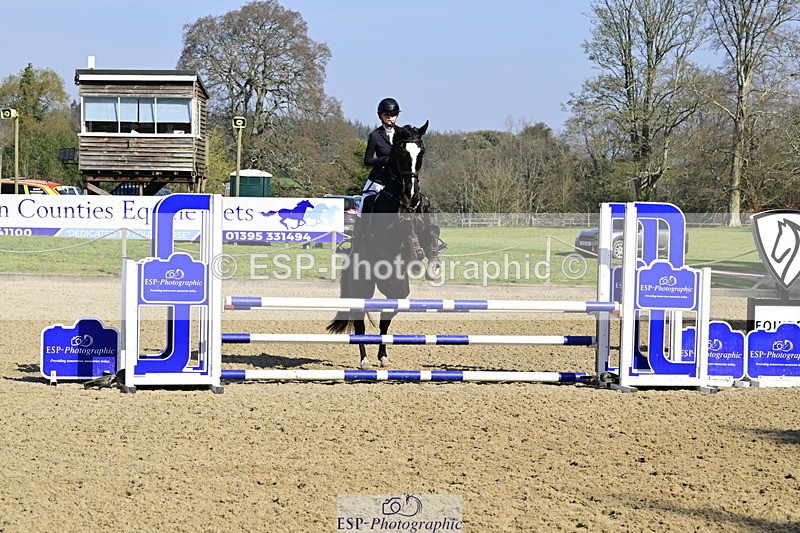 260322A-100111-01373 - 8 British Novice 90cm Open