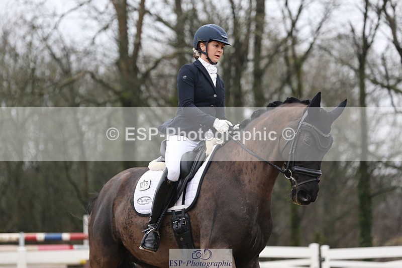 240217A-114036-01836 - 275-Lucy.Pye-La.Vida.loca