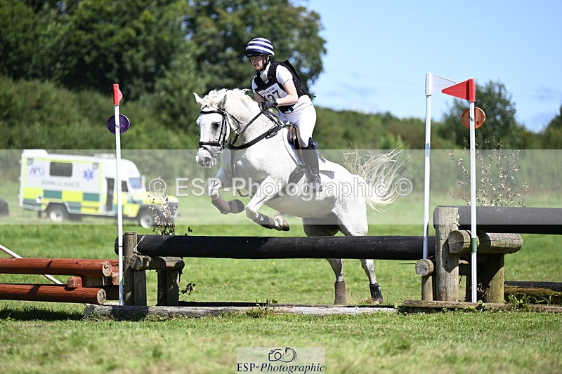 240811A-130739-03280 - 127