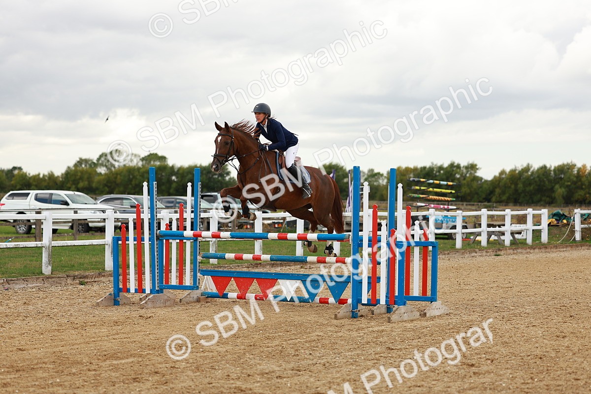 SBM_001418 - Class 4 - Senior Newcomers - 1.10m