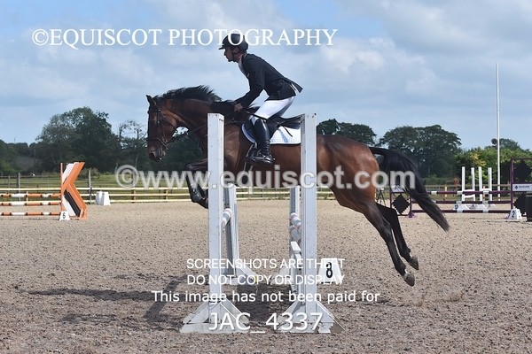 JAC_4337 - CLASS 3 Senior British Novice/ 90cm Open