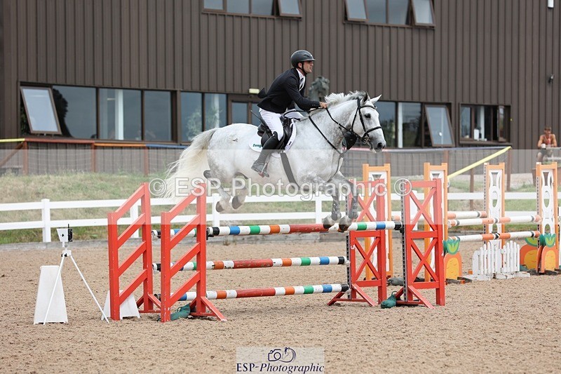 250625-131043-00866 - Cls 4 Newcomers and 1.10m Open