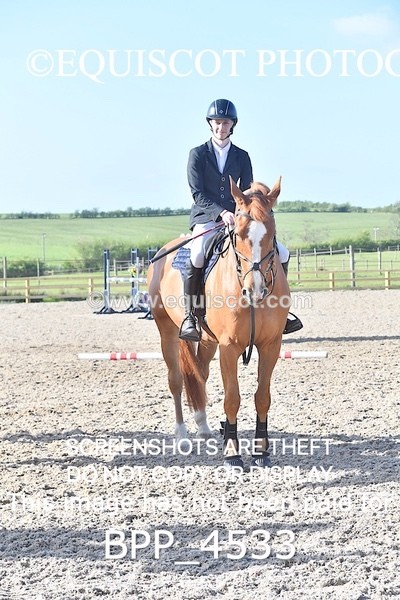 BPP_4533 - CLASS 9 Senior Newcomers/ 1.10m Open