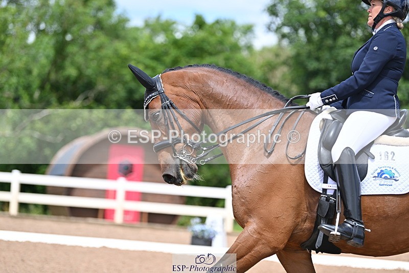 240622A-130053-10640 - Cls 37 BD Music Adv Medium