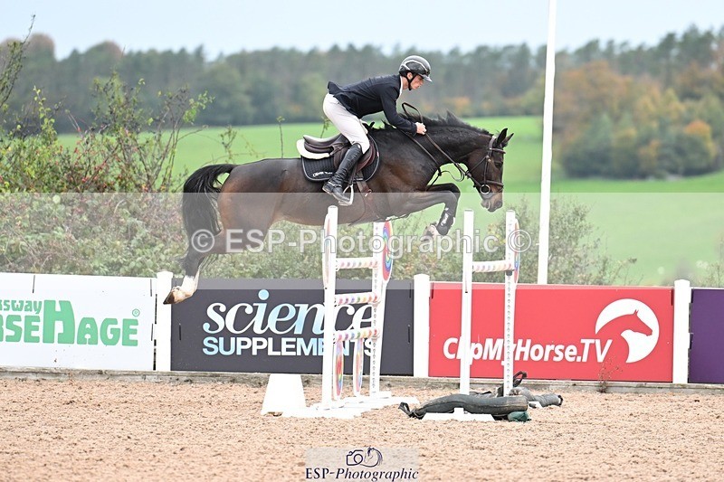 251022-151148-00759 - Cls 7 1.30m & 1.40m