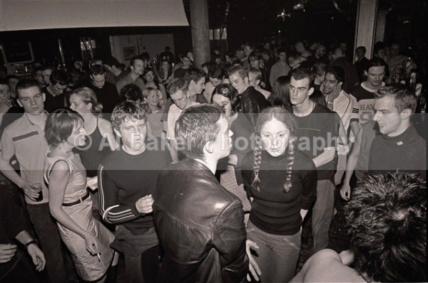 38 - Eardrum @ dry bar / dry201 manchester 27.11.99