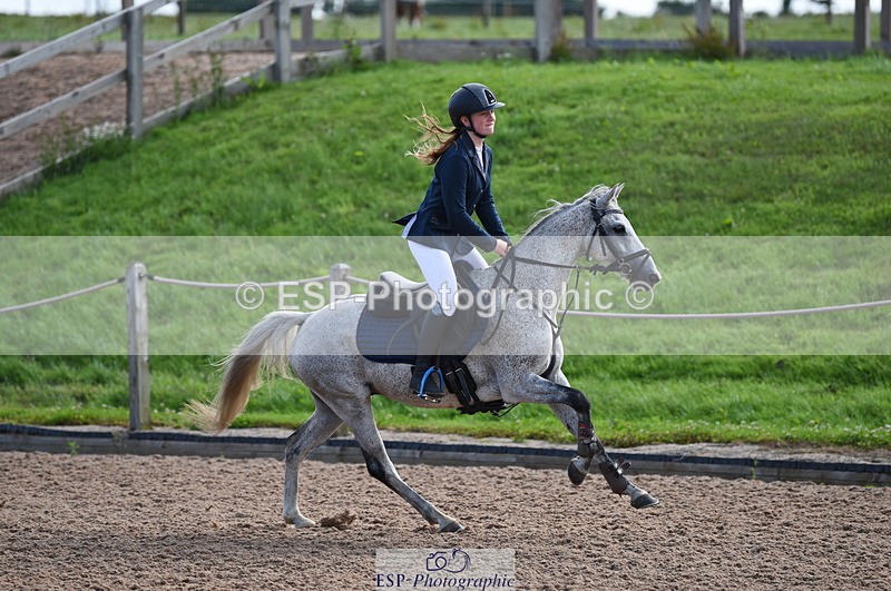 230716A-091432-01862 - Cls 32 Stepping Stones 128cm & 138cm