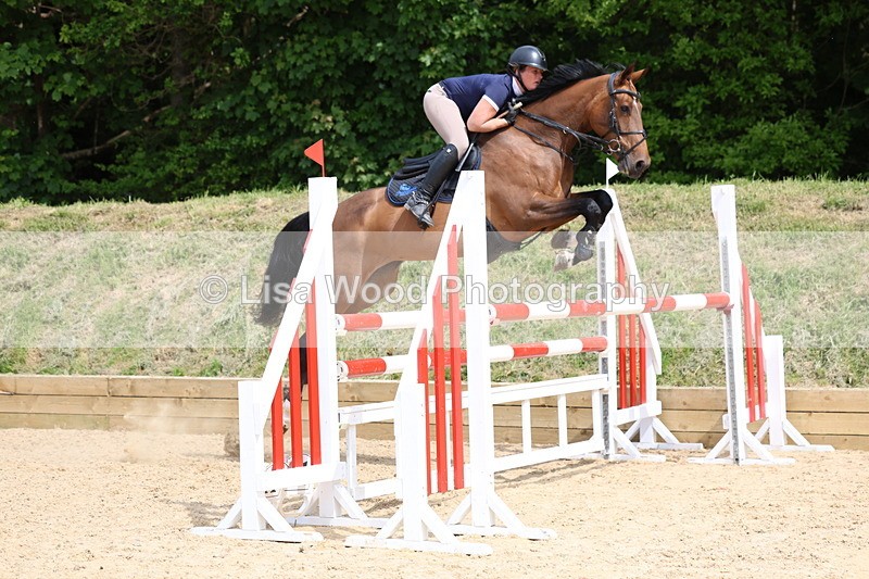 3E7A7145 - Class 7: Senior Newcomers/1.10m open