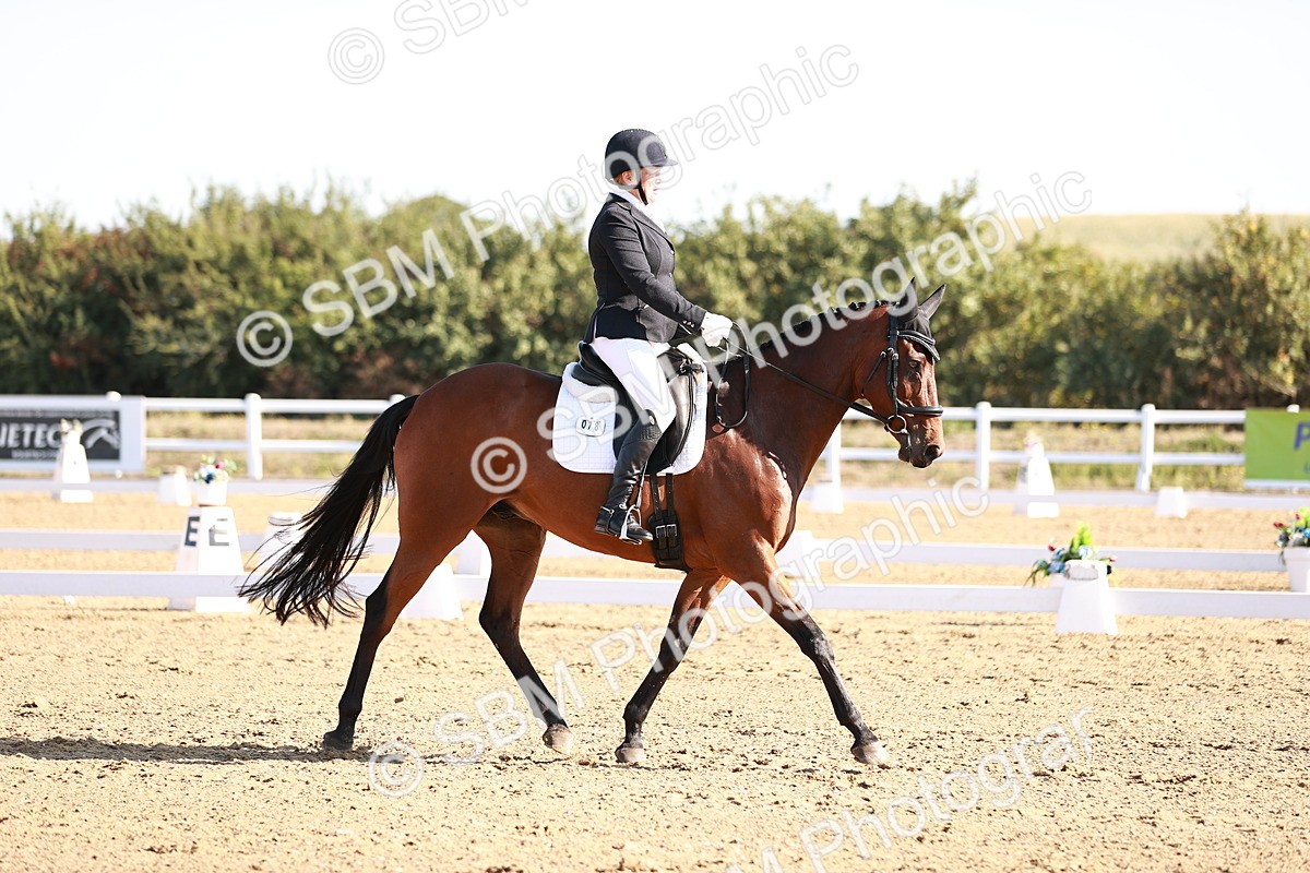 SBM_004251 - Class 12 - Novice 5 - 9.07-10.10