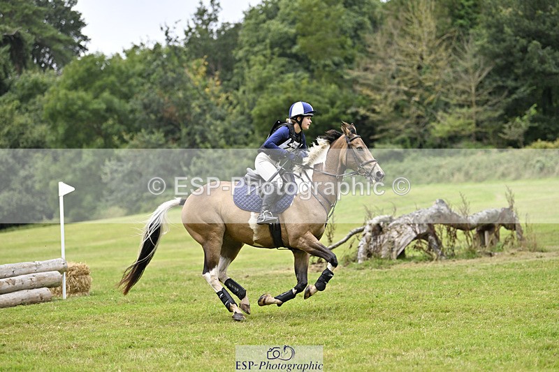 240825X-164459-37601 - 80cm XC 16.30 to 17.30