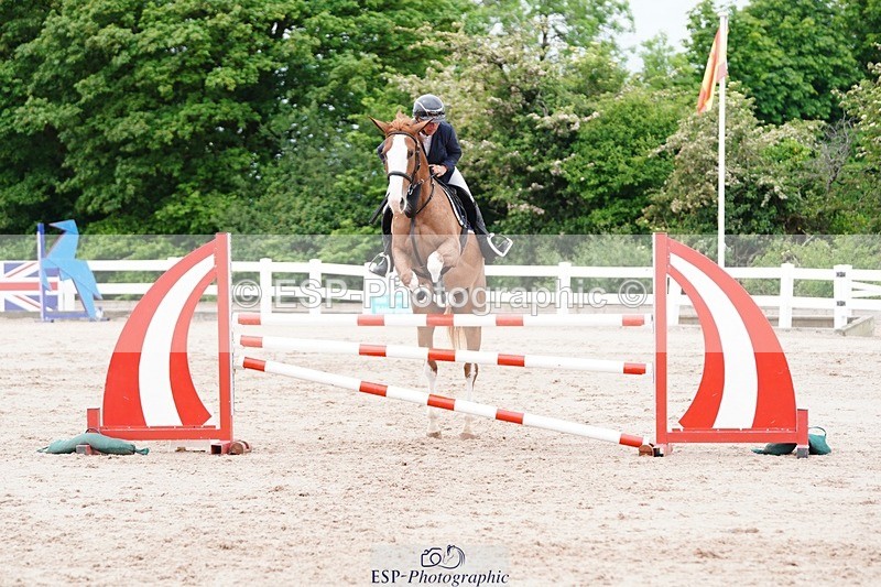 250524-112838-06404 - Cls 21 A&B Snr Disco & 1.00m Open