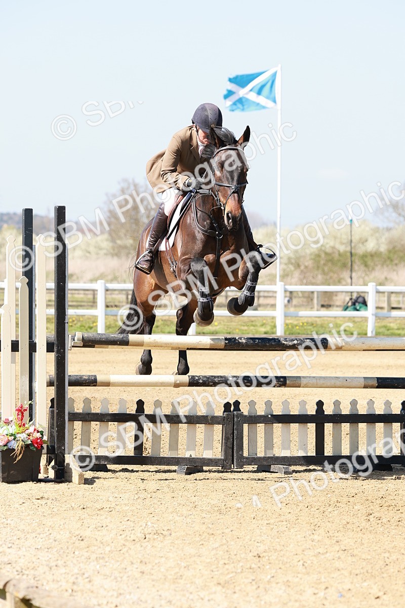 SBM_004147 - Class 17 - Senior Newcomers - 1.10m