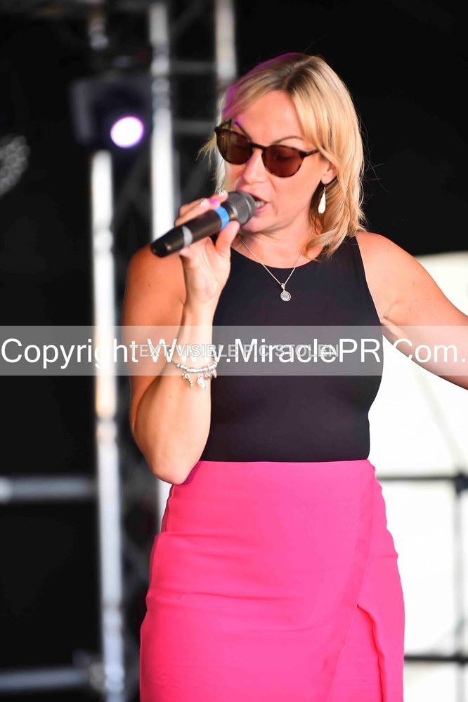 SH4_0674 - Lisa Winwood