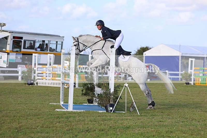 3E7A4565 - Class C1: Showjumping Senior Newcomers/1.10m open