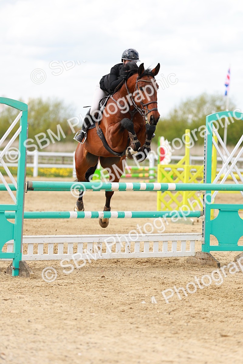 SBM_002268 - Class 4 - Senior Newcomers - 1.10m