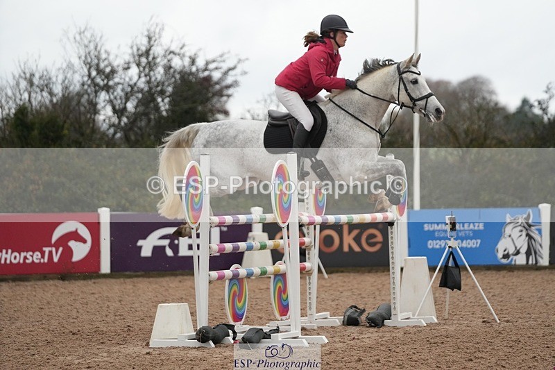 251107-134659-01240 - Cls 6 Foxhunter and 1.20m Open