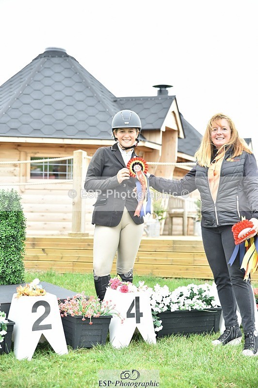 240831A-142342-03888 - 90 Presentations