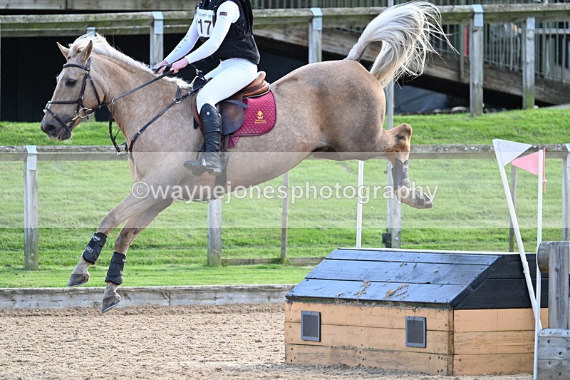 WJ7_5302 - Time 15:56 to 16:17