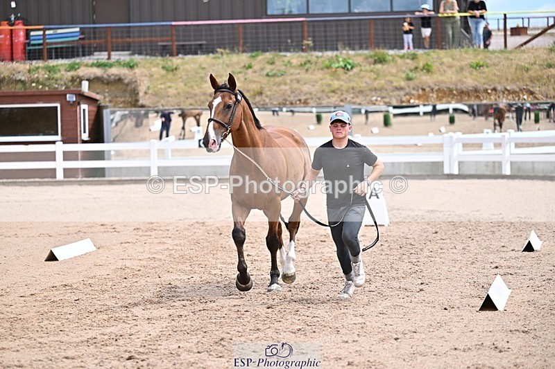 250716-130546-00324 - Trot Up 12.30 to 1.30
