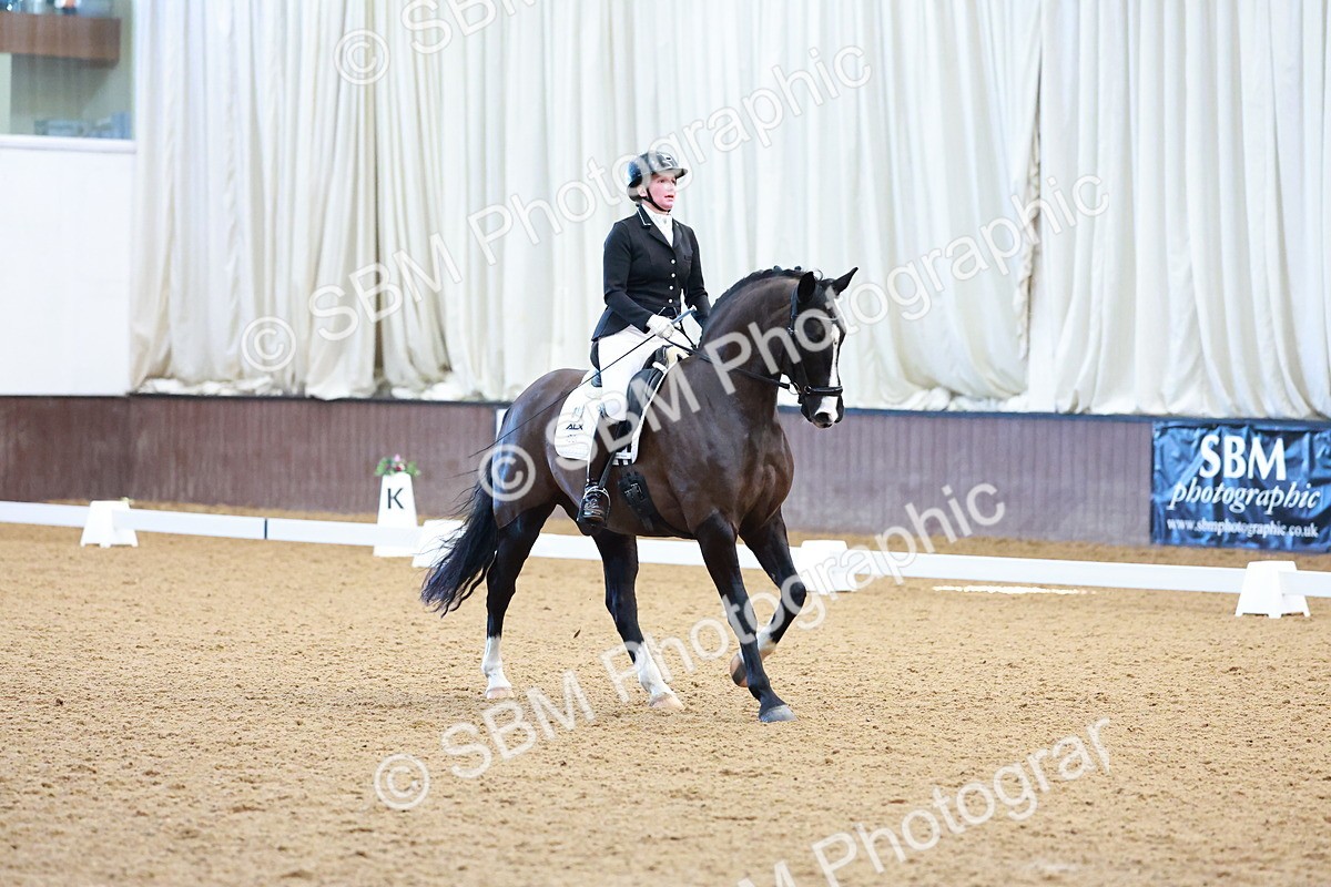 SBM_001245 - Class 18-15-16-22 - Elementary 5 Novice 5-Novice 6