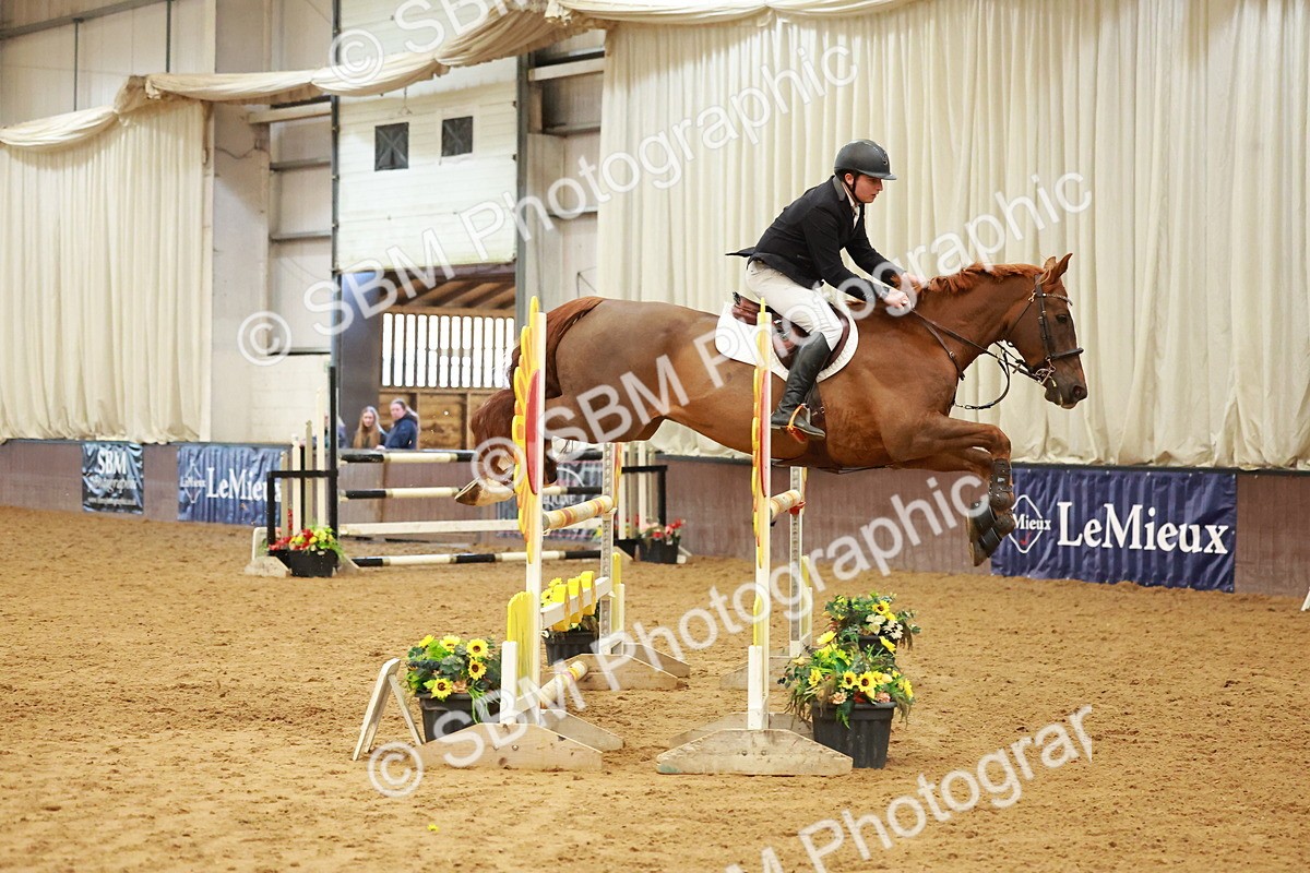 SBM_007418 - Class 19 - Senior Newcomers 1.10m