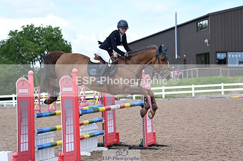 240619A-144858-00776 - Cls 4 Snr Newcomers and 1.10m Open