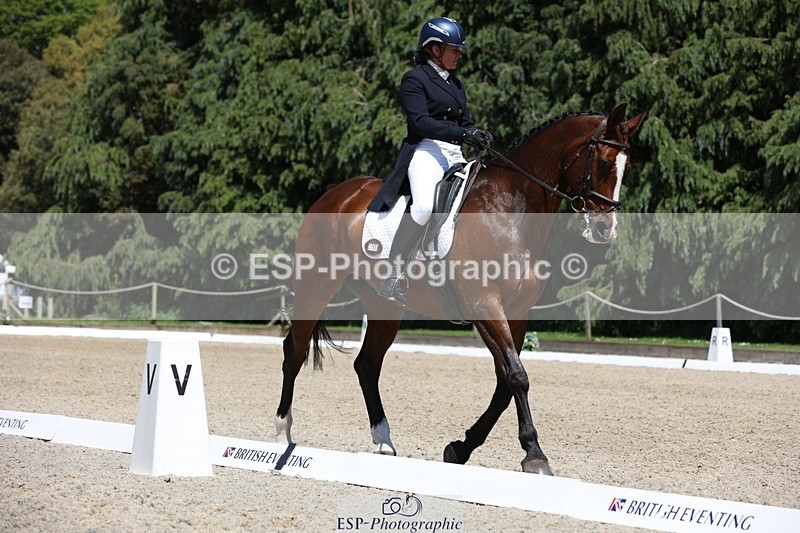 230526-134425-06379 - 368-COIRBAN_SARCO_DELUX-Rebecca_Gibbs-WEDTrotUp+DR