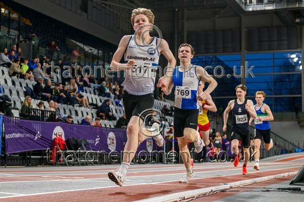 SenInd26-810615 - Track Male Set Two