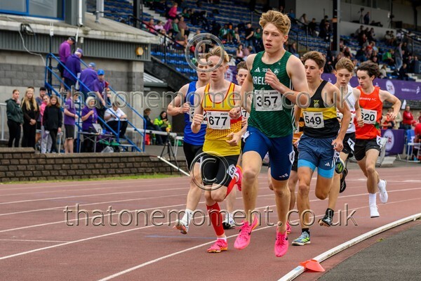 Sen25SAT-913954 - Track Male Set Two