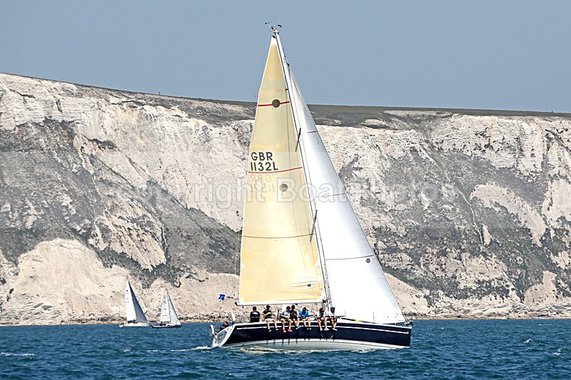 190629 ALARIS GBR1132L D43A4639 - ROUND THE ISLAND RACE 2019