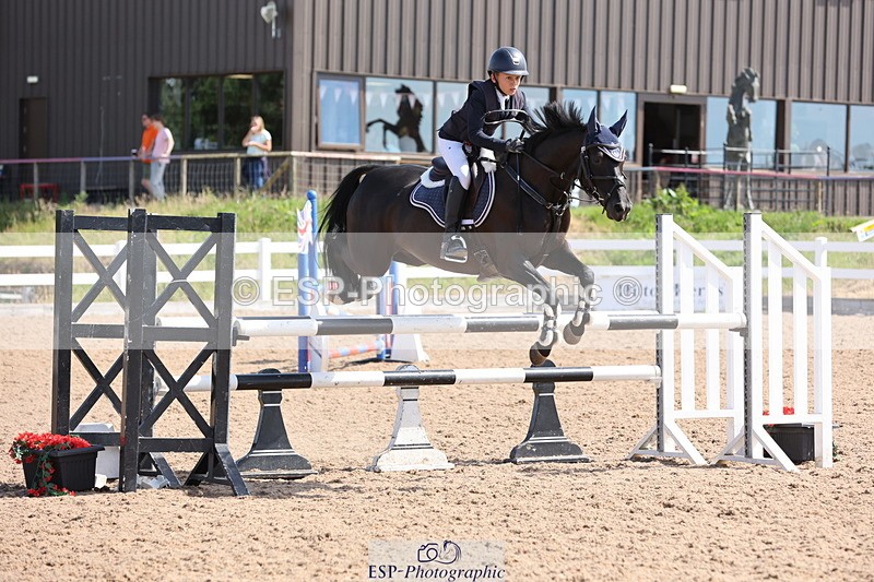 240629A-103551-04185 - Cls 17 Discovery and 90cm Open