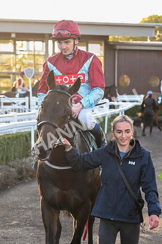 191024-Race 7-Vintage Clarets-4769 - Race 7