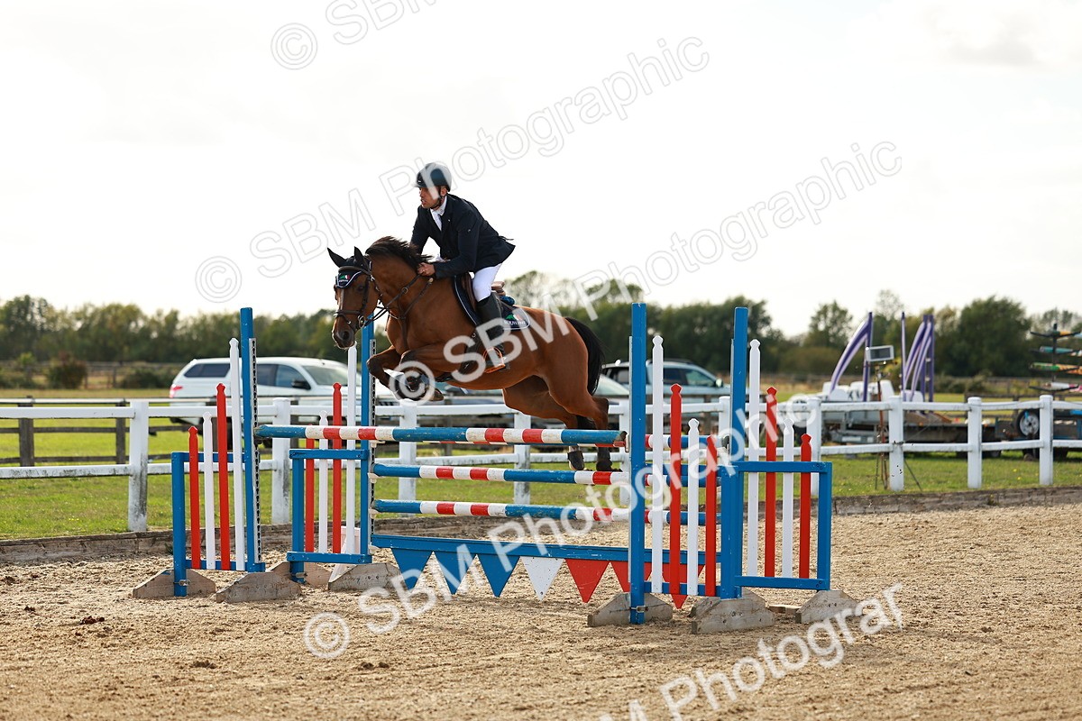 SBM_002099 - Class 5 - Senior Foxhunter - 1.20m