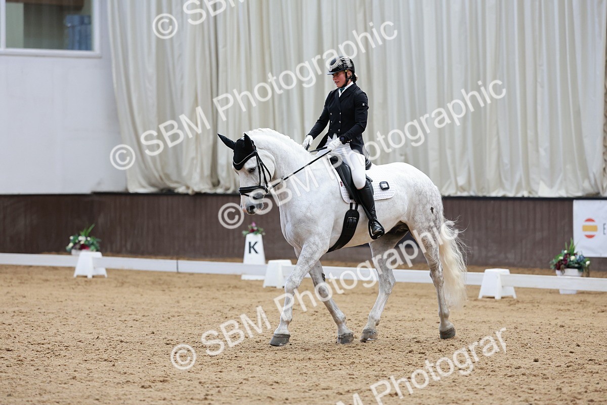 SBM_008296 - Class 6b - Novice 6 - 9.28-10.41