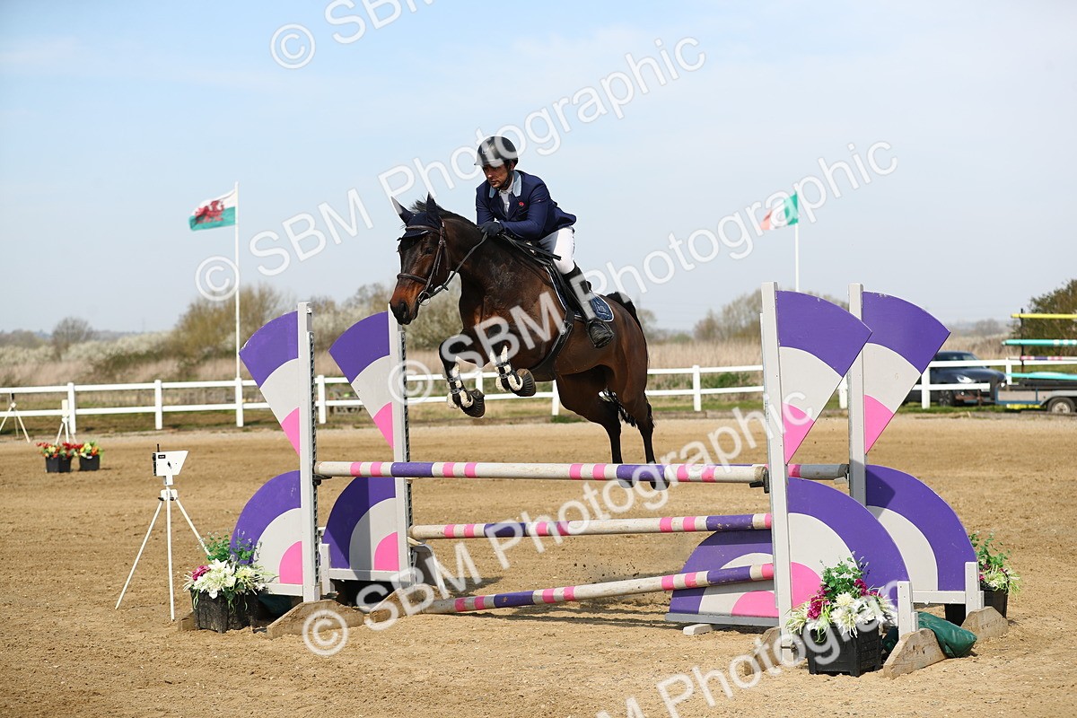 SBM_002162 - Class 9 - Senior Discovery - 1.00m
