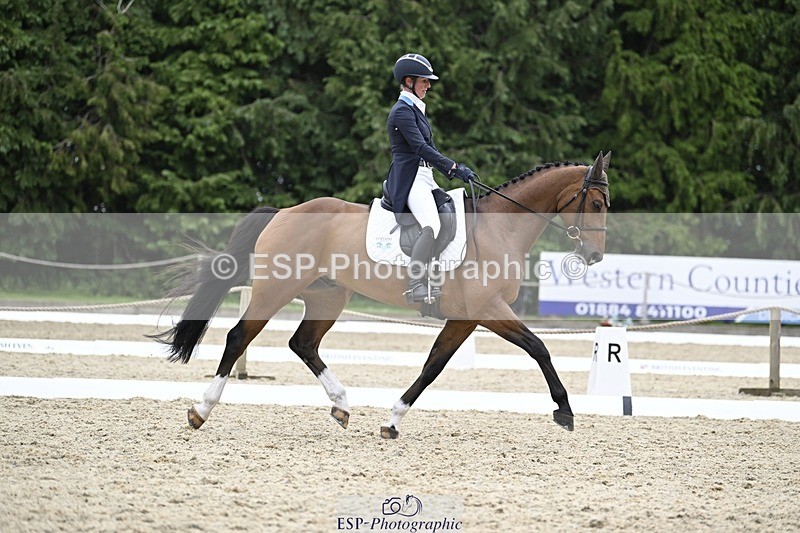 240523-164230-05499 - 446-SOMMERSBY-Jenny_Caras