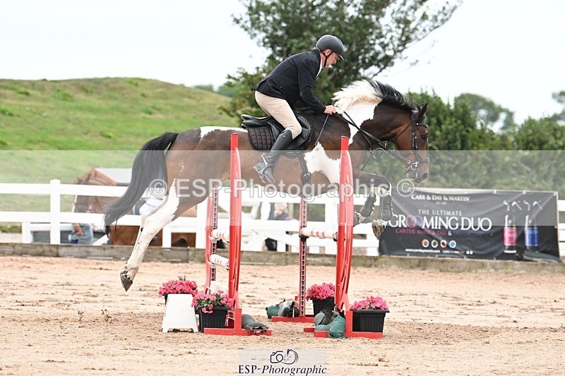 250727-085650-08654 - Cls 31 British Novice and 90cm