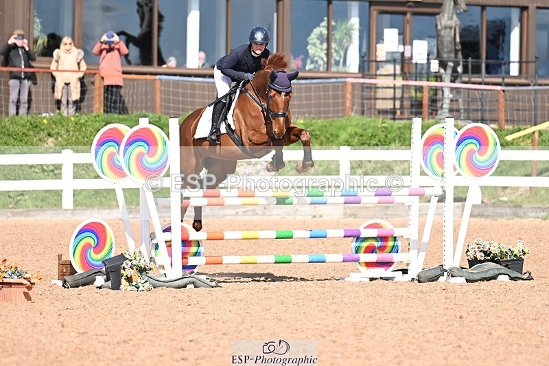 260328-140853-03999 - Cls 24 1.05m Amateur Quali