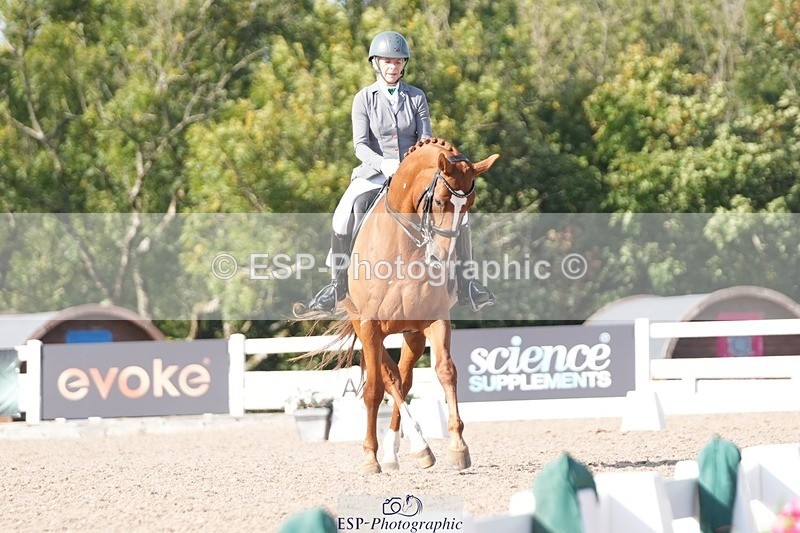 250906-160851-04960 - 051-Yvonne.MasonGF.Demellia