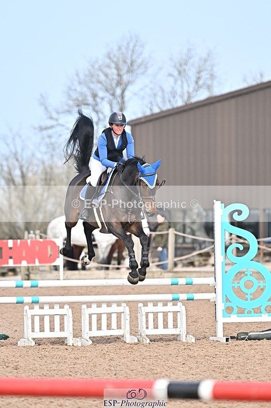 250326-100859-00140 - Cls 1 British Novice and 90cm